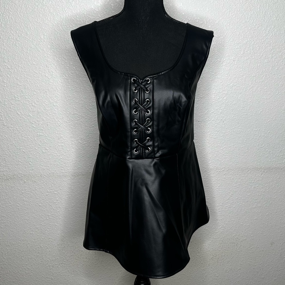 Torrid Black Lace Up Pendulum Top